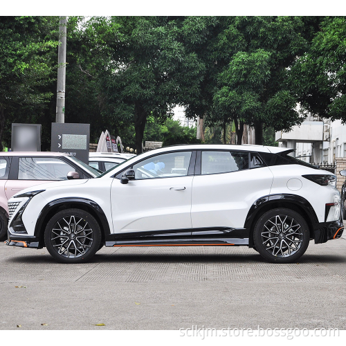 2023 Лучшие продаваемые Changan Uni-T Compact Sup пять дверей и пять мест, продающих подержанный автомобиль онлайн